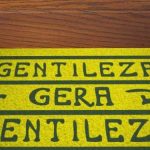 Etiqueta no condomínio: gentileza gera gentileza